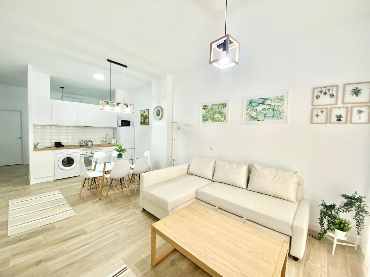 Puente Praga Aparment Διαμέρισμα Μαδρίτη Εξωτερικό φωτογραφία